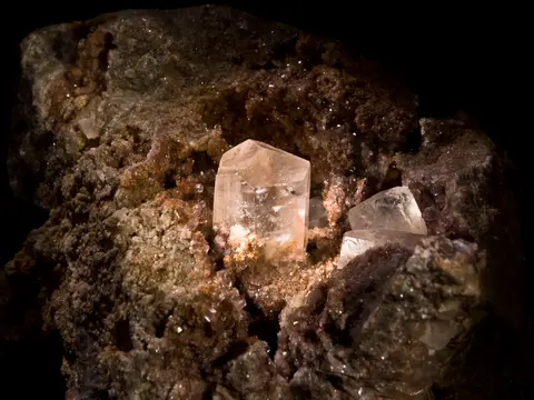 Calcite orange