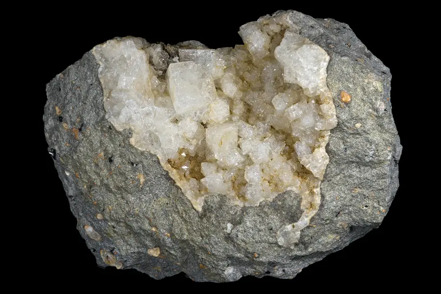 Chabazite, incolore rose orangé