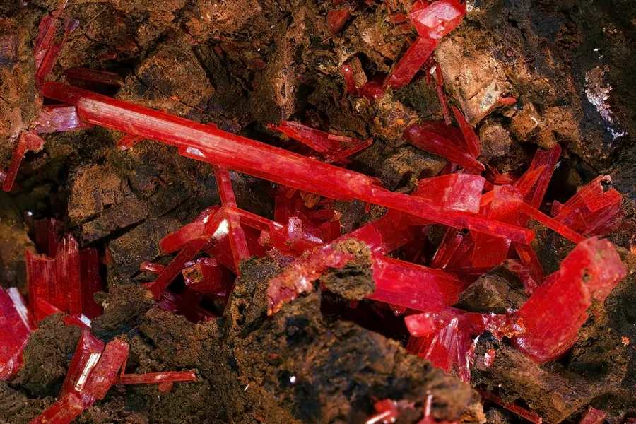 Crocoïte, orange-rouge rouge