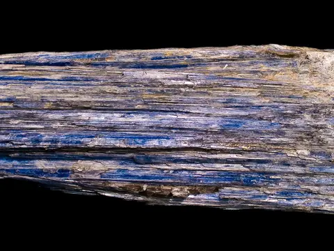 Cyanite bleue
