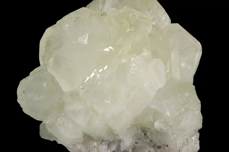 Datolite, incolore vert pâle jaune