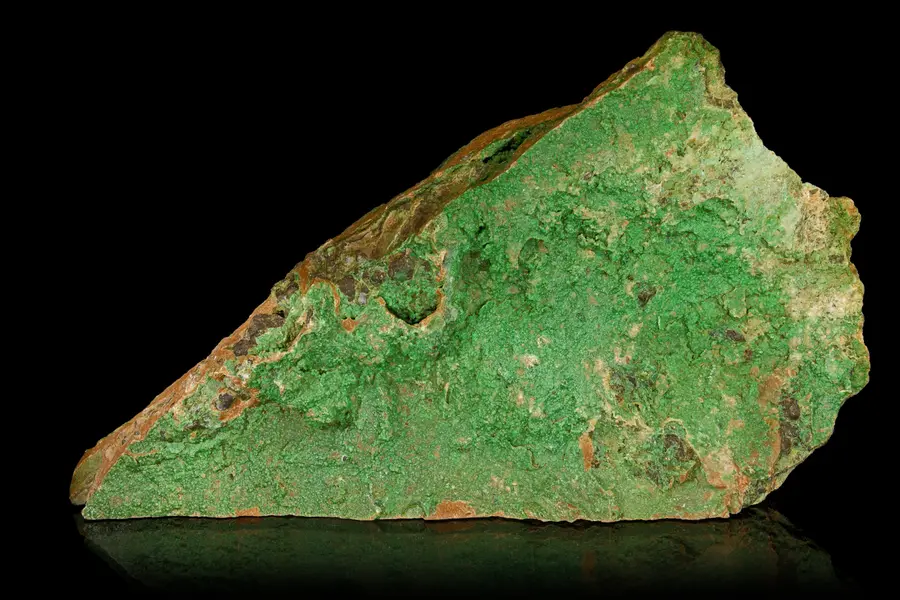 Garnierite, vert pomme vert