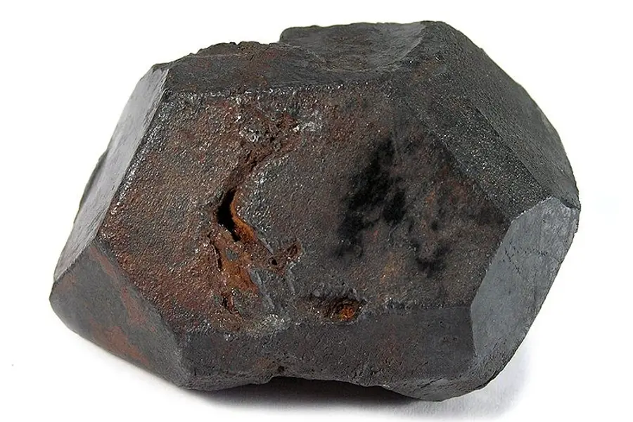 Ilménite, noir gris-noir