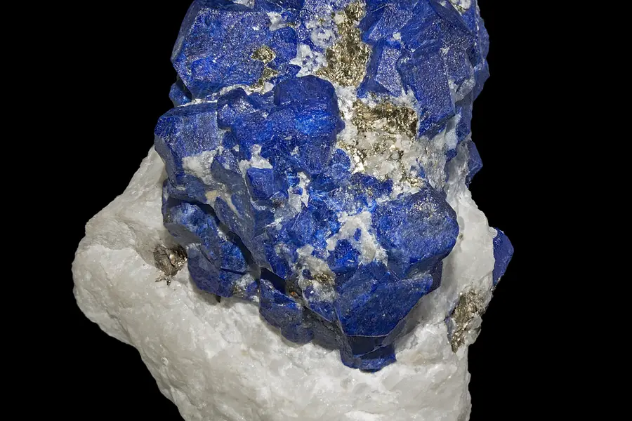 Lazurite, bleu bleu outremer