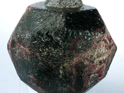 Pyrope
