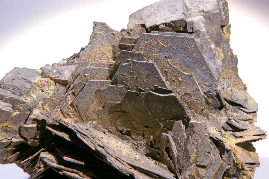 Pyrrhotite, bronze brun-bronze