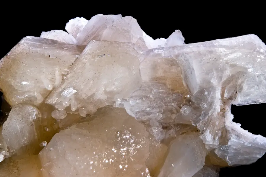 Stilbite, rose pêche blanc