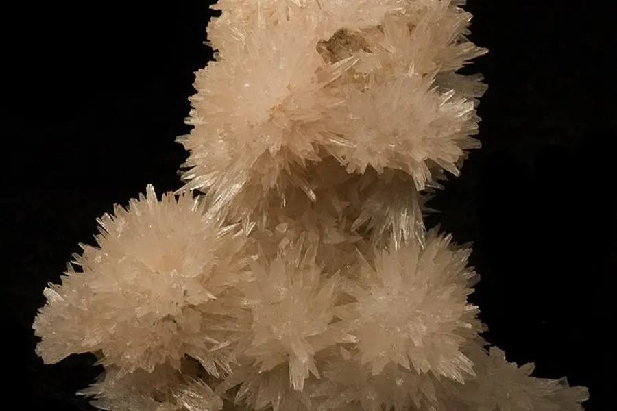 Strontianite, blanc vert pâle jaune