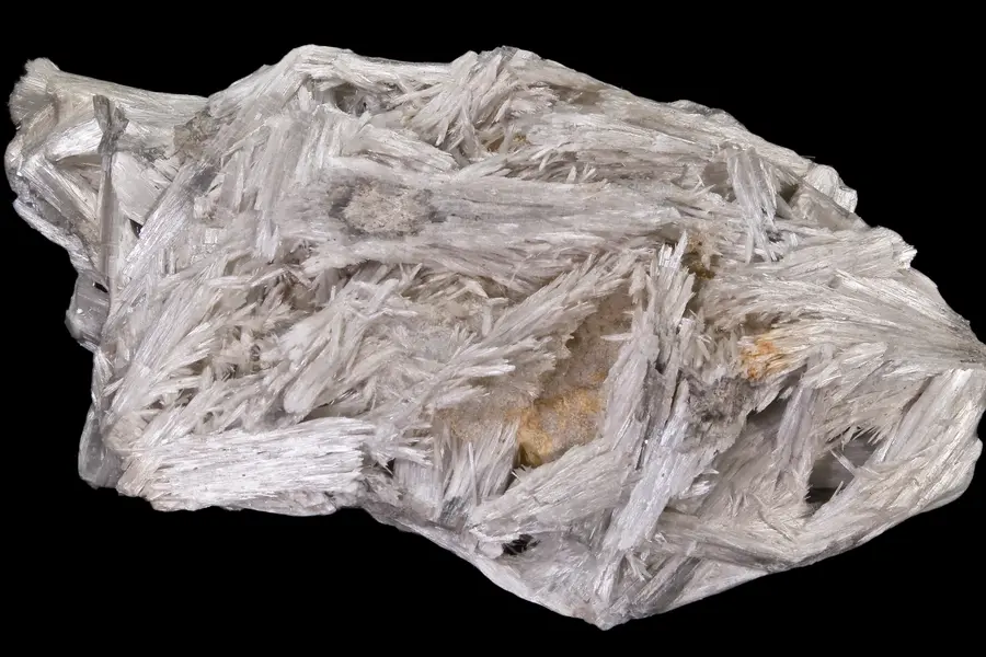 Trémolite, blanc vert pâle rose