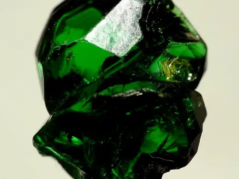 Tsavorite